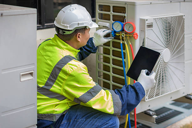 Professional Hvac technician working in Lumber Bridge, NC